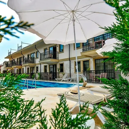 Calis Beach - Yasam Park & 4 شقة *